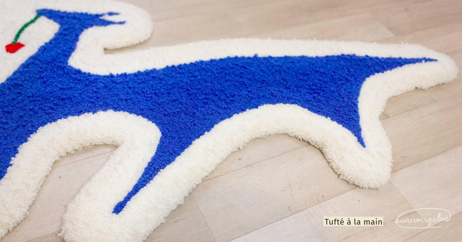 Tapis tufté « Dragons Unis », pièce unique